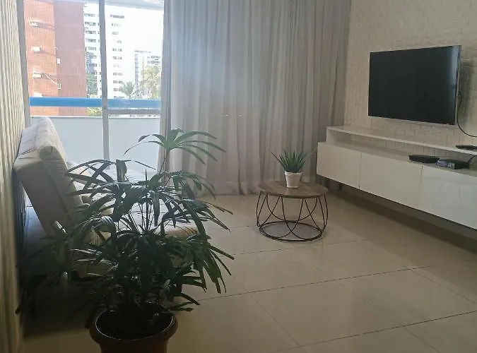 Amplo Apartamento Quarto E Sala Na Praia De Ponta Verde